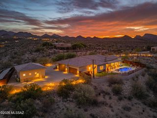 5790 N Abington Road, Tucson, AZ 85743