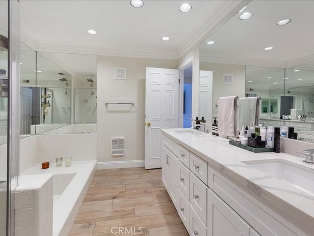 8 Sandbar Drive, Corona Del Mar, CA 92625