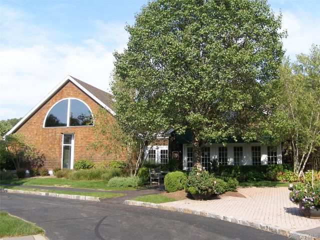 125 Cross River Road, Mount Kisco, NY 10549