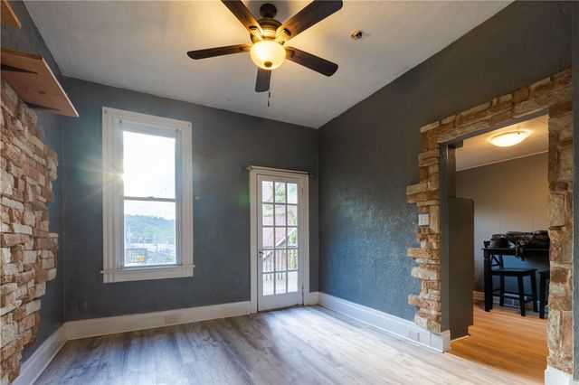 429-431 Cavitt Ave, Trafford, PA 15085