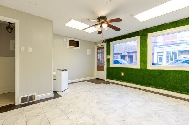 429-431 Cavitt Ave, Trafford, PA 15085