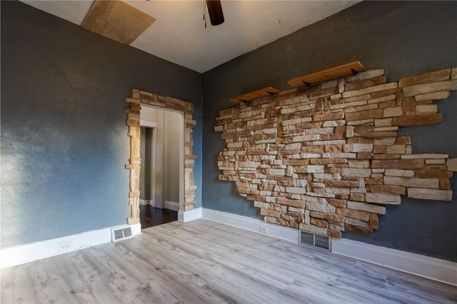 429-431 Cavitt Ave, Trafford, PA 15085