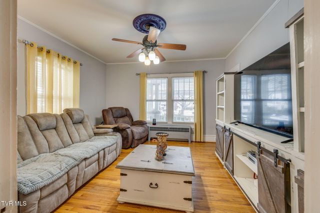 222 2nd Street, Erwin, TN 37650