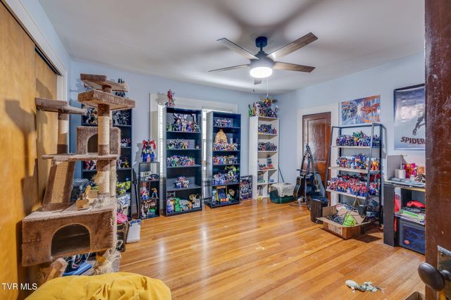 222 2nd Street, Erwin, TN 37650