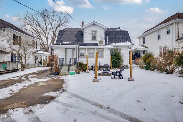 222 2nd Street, Erwin, TN 37650
