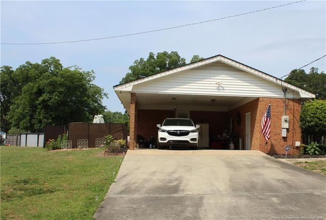 2038 Dunn Road, Eastover, NC 28312