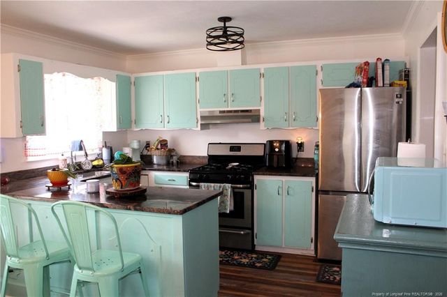 2038 Dunn Road, Eastover, NC 28312