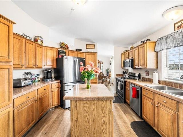 5143 Tesla Rd, Livermore, CA 94550