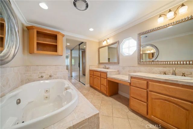 12611 Hillside, Moorpark, CA 93021