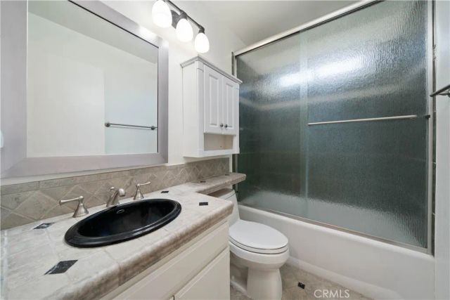 12611 Hillside, Moorpark, CA 93021