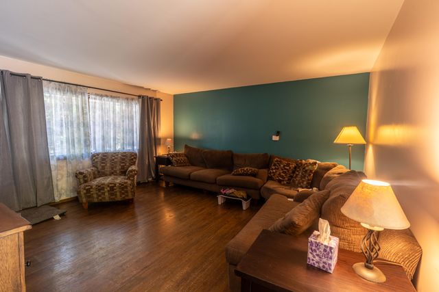 3570 E Sternberg Road, Fruitport, MI 49415