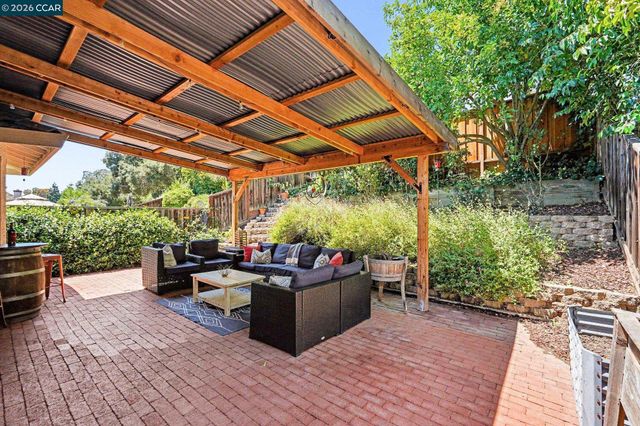 2259 Foxhill Dr, Martinez, CA 94553