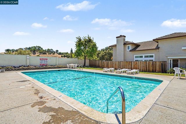 2259 Foxhill Dr, Martinez, CA 94553