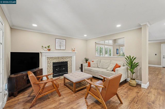 2259 Foxhill Dr, Martinez, CA 94553