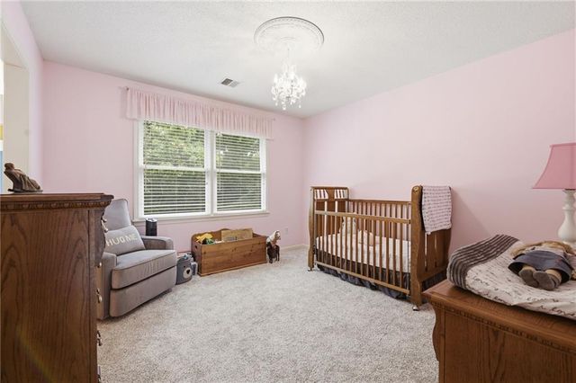 5710 Pflumm Road, Shawnee, KS 66216
