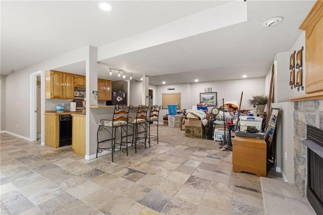 5710 Pflumm Road, Shawnee, KS 66216