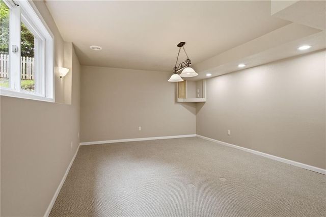 5710 Pflumm Road, Shawnee, KS 66216