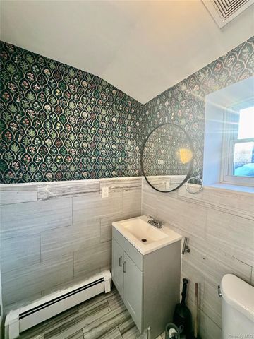 164-41 108th Drive 3, Jamaica, NY 11433