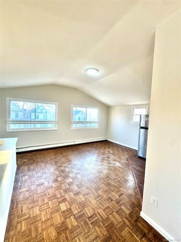 164-41 108th Drive 3, Jamaica, NY 11433