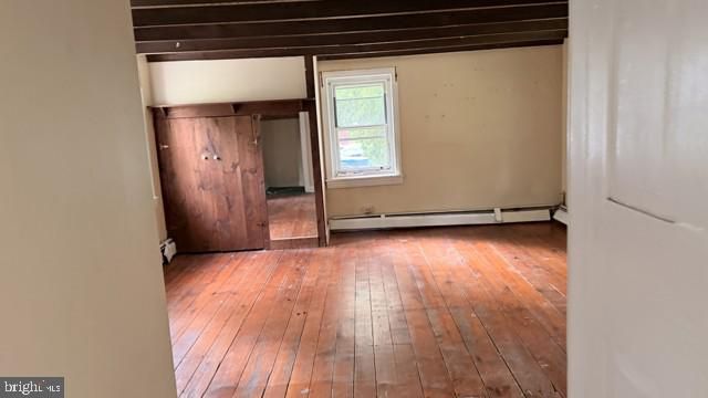 2060 ADAMS RD, East Greenville, PA 18041