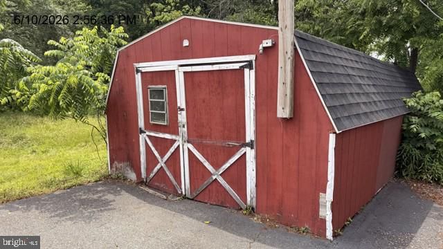 2060 ADAMS RD, East Greenville, PA 18041