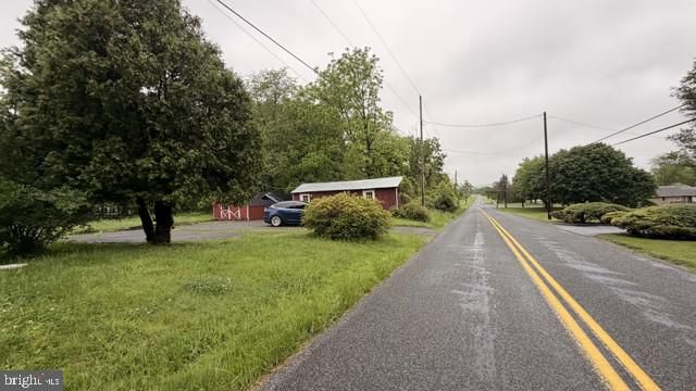 2060 ADAMS RD, East Greenville, PA 18041