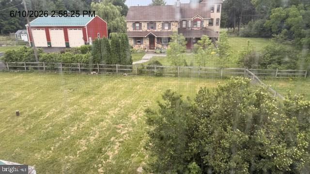 2060 ADAMS RD, East Greenville, PA 18041