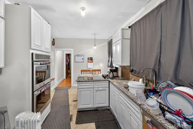 2685 Oakman Boulevard, Detroit, MI 48238