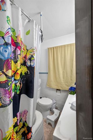 2685 Oakman Boulevard, Detroit, MI 48238