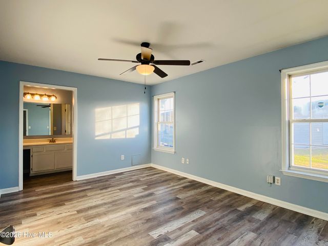 802 Caspian Court, Wilmington, NC 28411