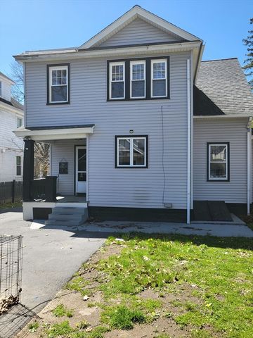 19 Greenbrier St, Springfield, MA 01108