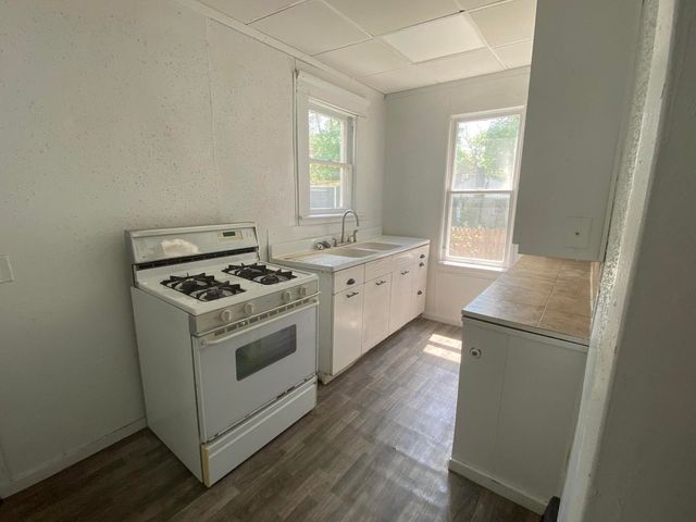417 Locust Street 1 & 2, Kalamazoo, MI 49007