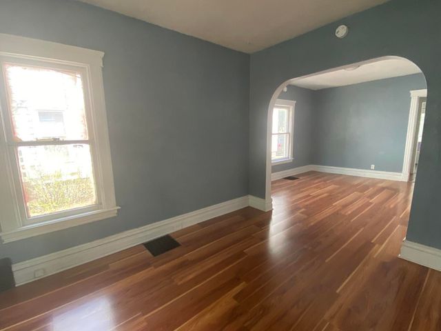 417 Locust Street 1 & 2, Kalamazoo, MI 49007