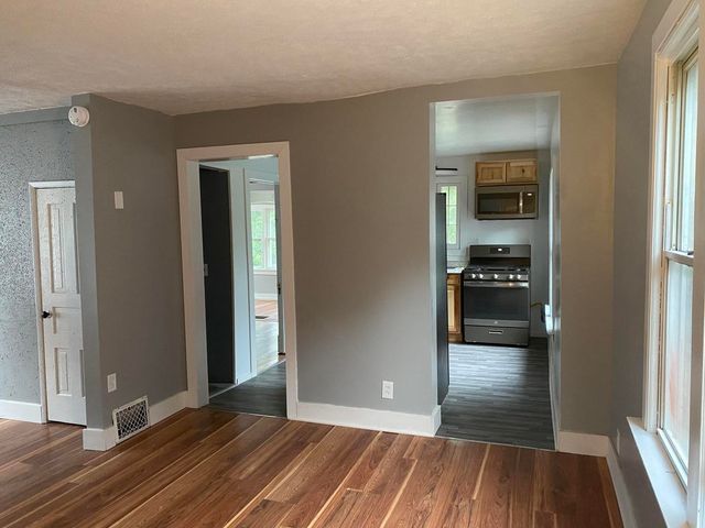 417 Locust Street 1 & 2, Kalamazoo, MI 49007