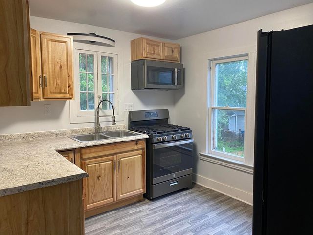 417 Locust Street 1 & 2, Kalamazoo, MI 49007