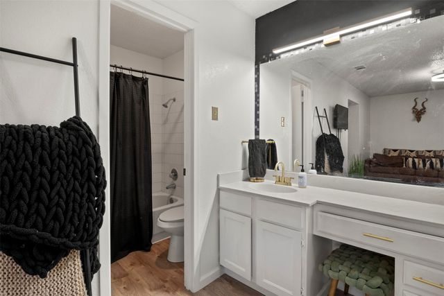 5335 Bent Tree Forest Drive 144, Dallas, TX 75248