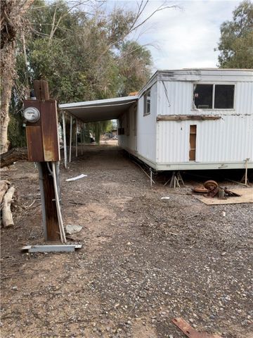 8011 S Smoketree Lane, Mohave Valley, AZ 86440