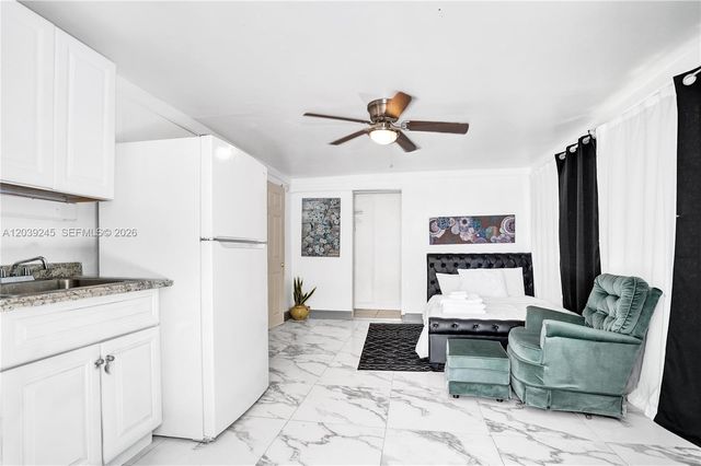 6280 SW 8th Pl, North Lauderdale, FL 33068