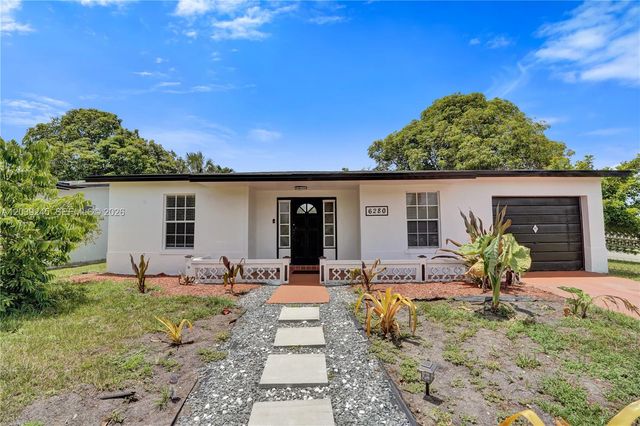 6280 SW 8th Pl, North Lauderdale, FL 33068