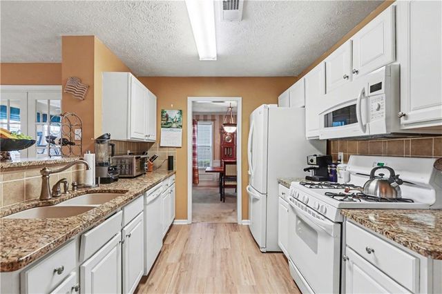 3783 Harris Boulevard NW, Kennesaw, GA 30144