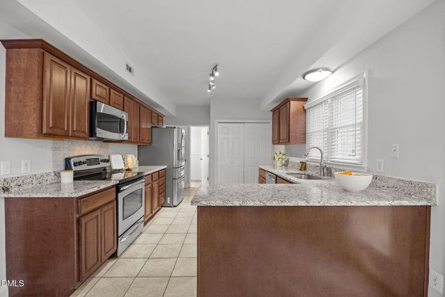 11829 N Exeter Way, Raleigh, NC 27613