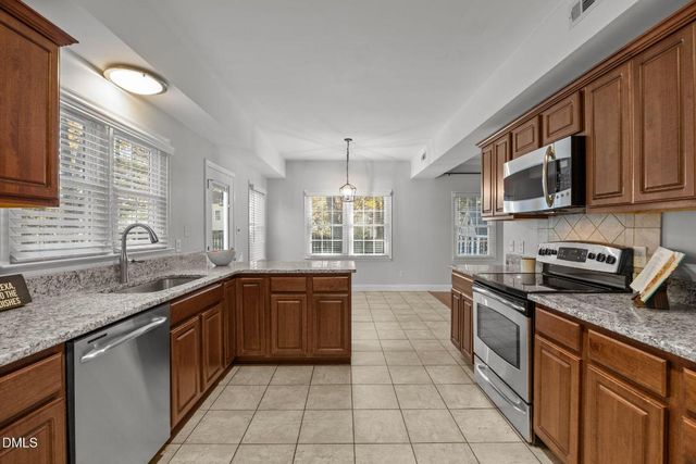 11829 N Exeter Way, Raleigh, NC 27613