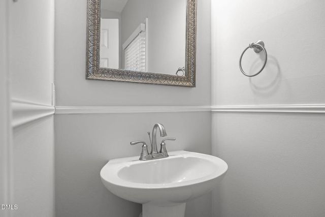 11829 N Exeter Way, Raleigh, NC 27613