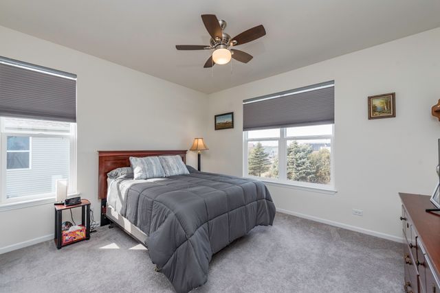 2214 Truman Trail, Mchenry, IL 60051