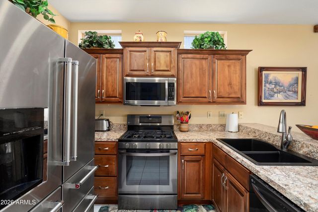 15624 W SENTINEL Drive, Sun City West, AZ 85375