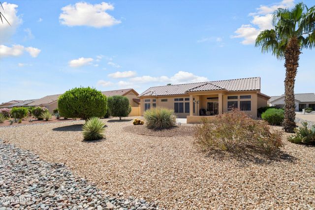 15624 W SENTINEL Drive, Sun City West, AZ 85375