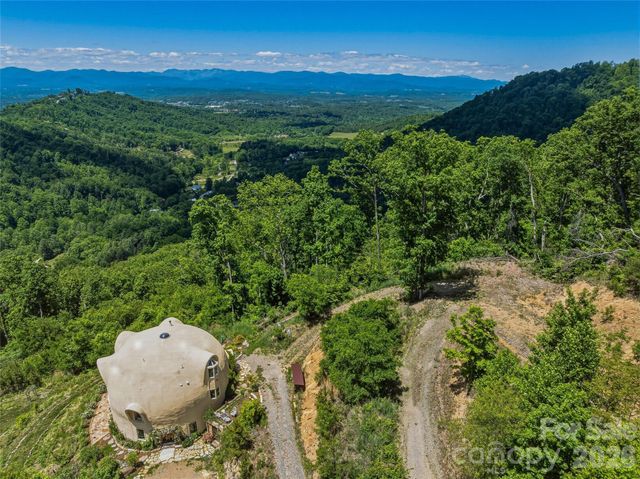 44 Azura Gdns None, Weaverville, NC 28787