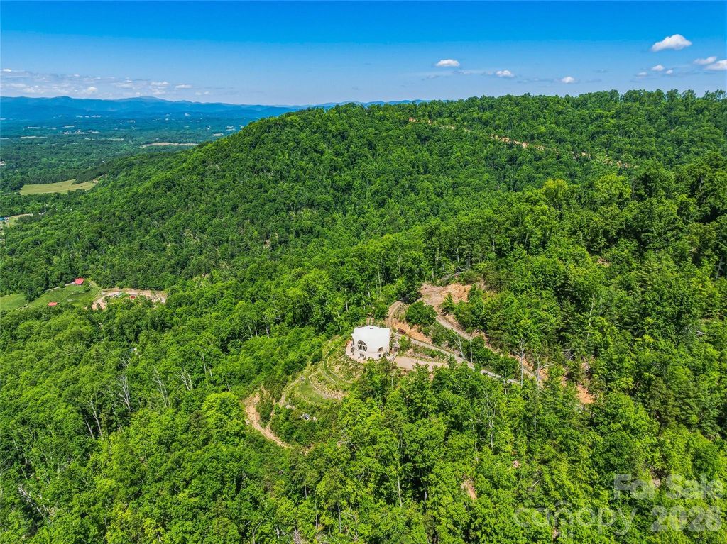 44 Azura Gdns None, Weaverville, NC 28787