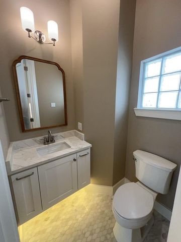 10607 Enclave Shadows Court, Houston, TX 77043