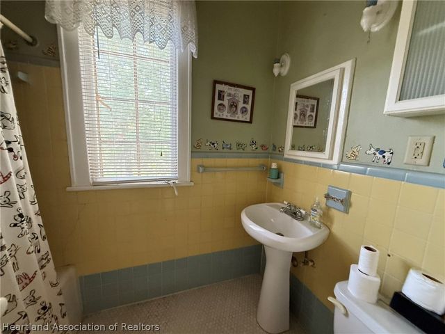 1619 Pasadena Avenue, Sebring, FL 33870